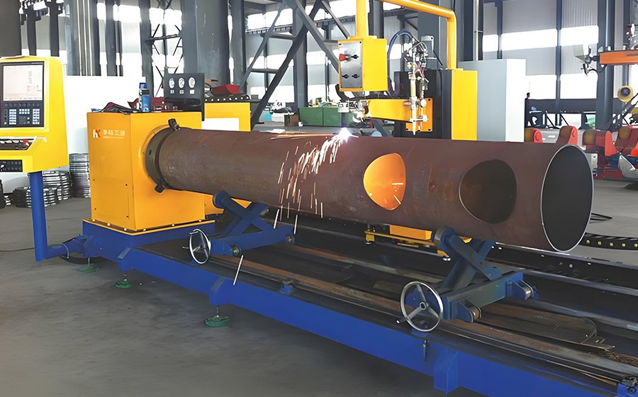 CNC intersecting line cutting machine