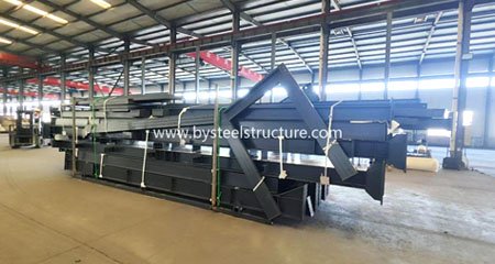 The steel structure chicken house ( poultry house) for African market have been successfully processed and shipped today with a total of 22 sets! Dimensions: 